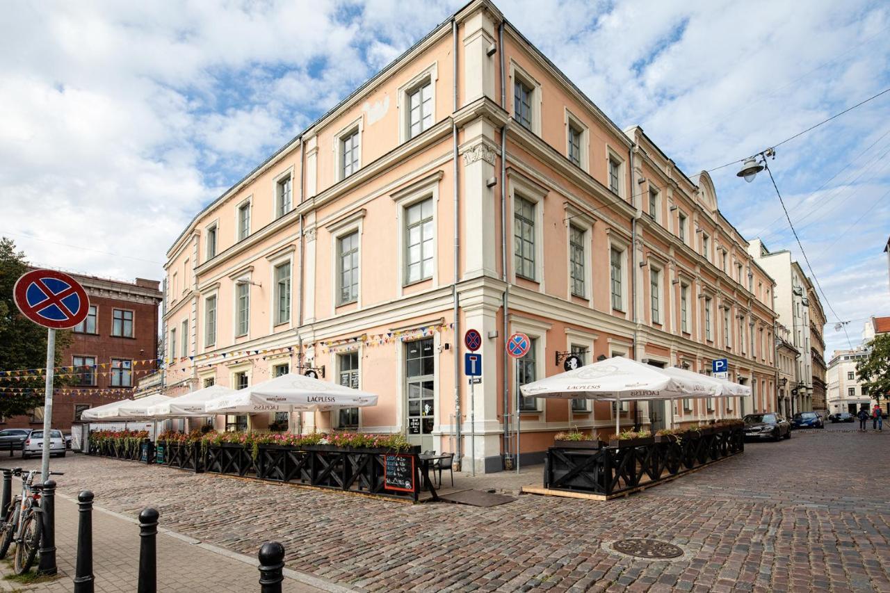 Old Riga Two Floor Palasta Loft Apartment With River View Екстер'єр фото